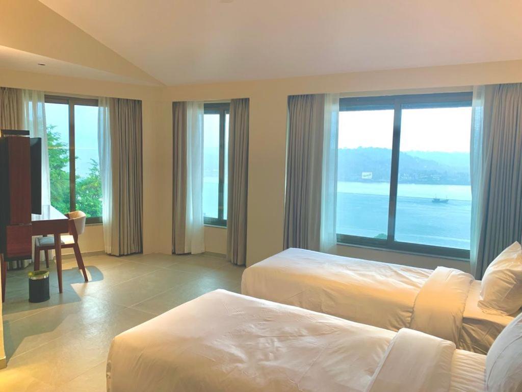 The Crown Goa Hotel Panaji Luaran gambar